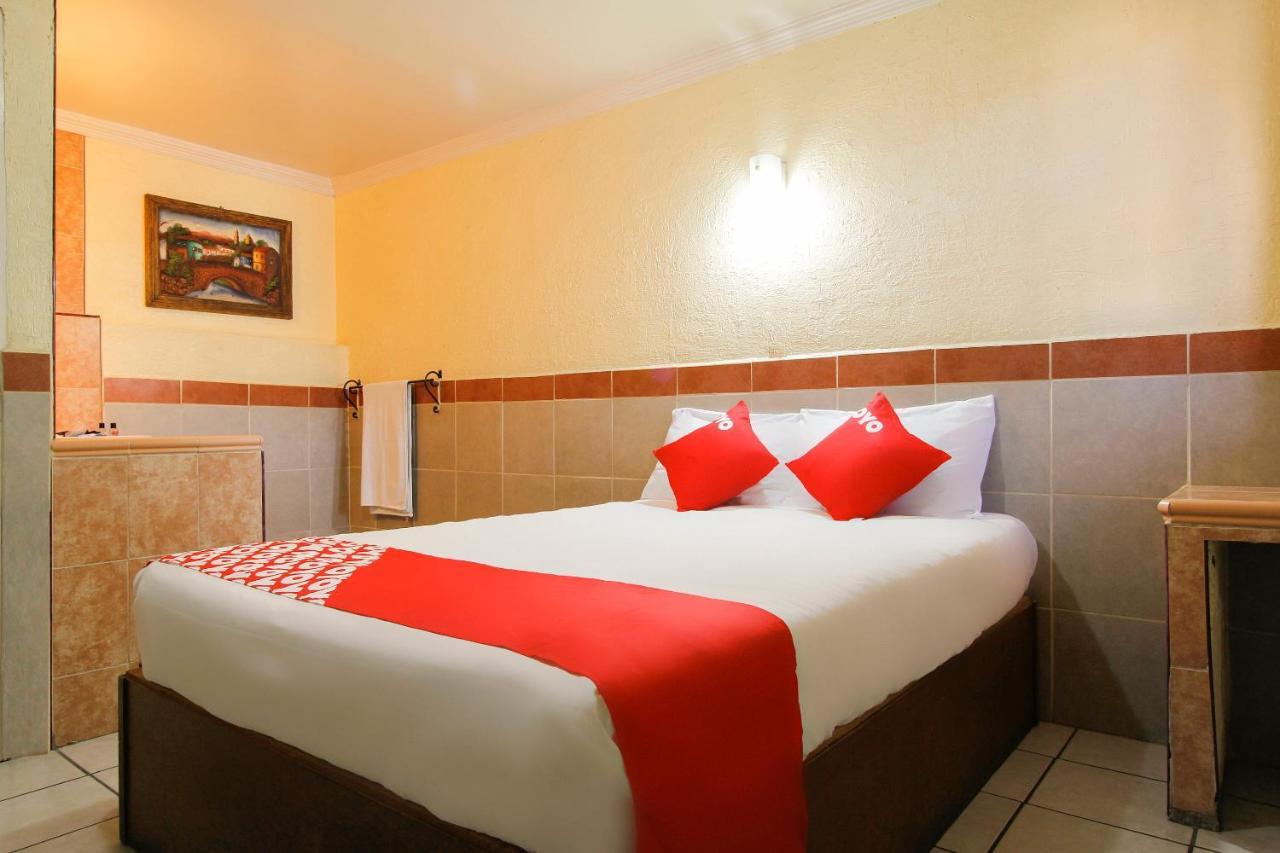 Oyo Hotel San Gilberto Hermosillo Exteriör bild