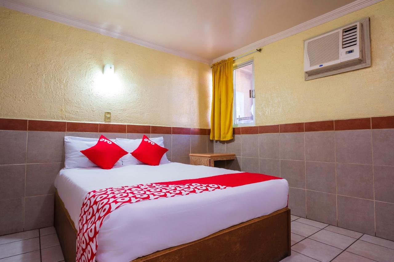 Oyo Hotel San Gilberto Hermosillo Exteriör bild